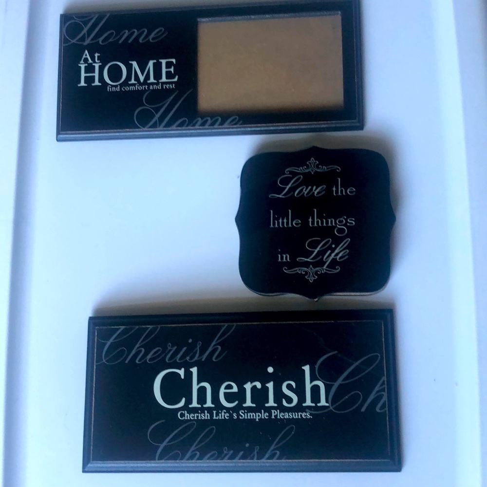 Set of 3 Wall Plaques